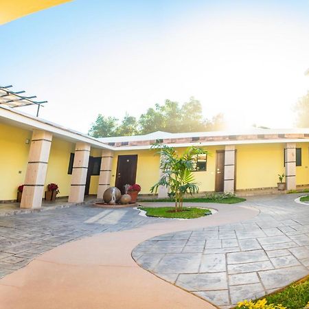 אל פוארטה Hotel El Milagro מראה חיצוני תמונה