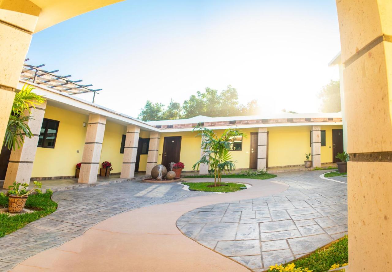 אל פוארטה Hotel El Milagro מראה חיצוני תמונה