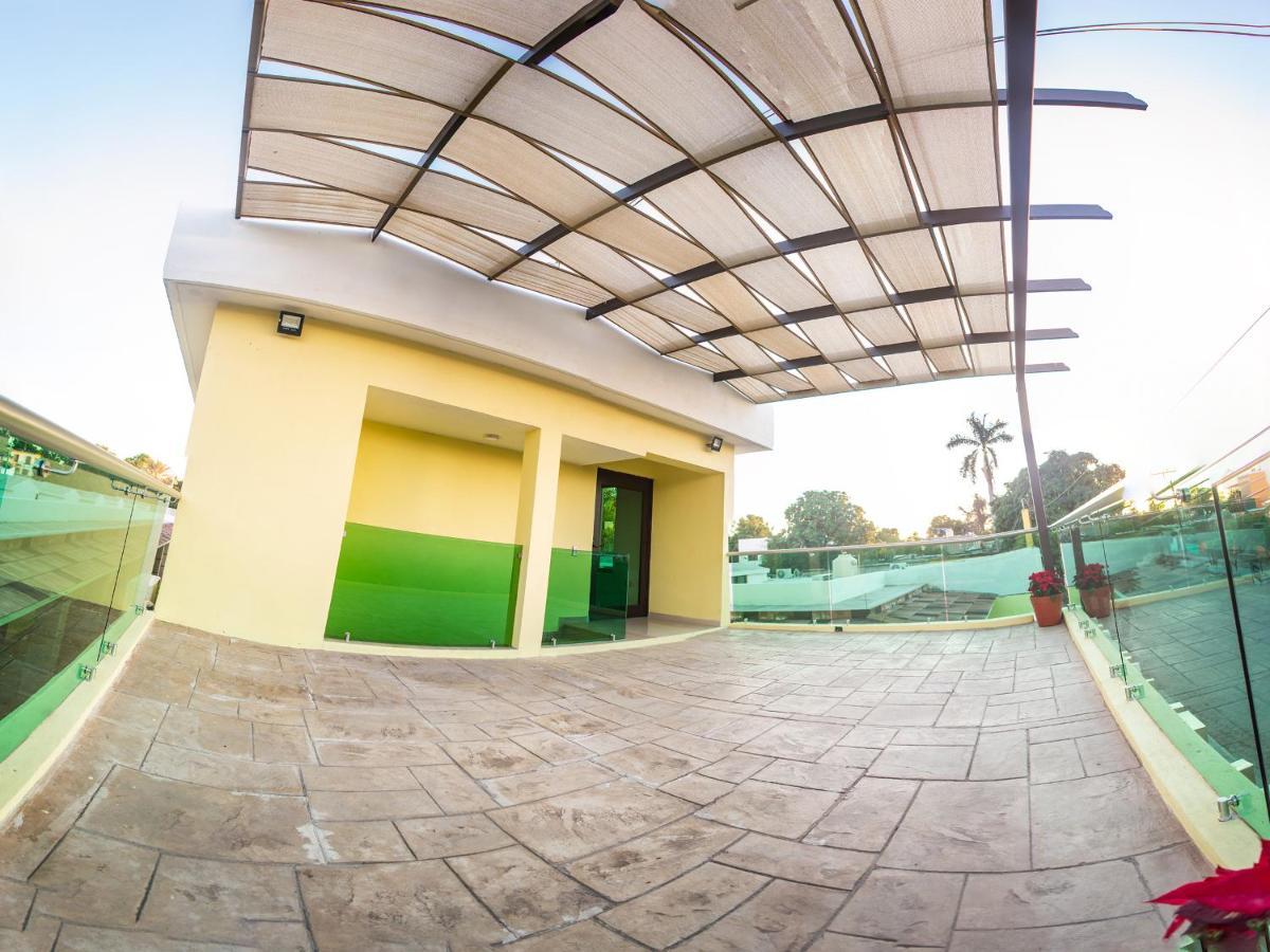 אל פוארטה Hotel El Milagro מראה חיצוני תמונה