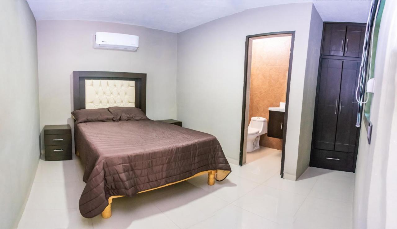 אל פוארטה Hotel El Milagro מראה חיצוני תמונה